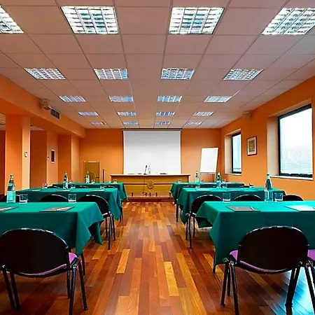 Bifi Hotel 4*